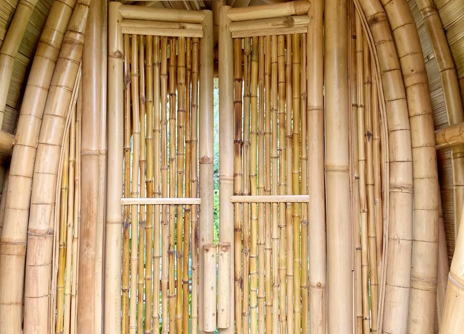Wahem Eco Bamboo - Magical Bamboo House Ubud Bali Villa Indonesia