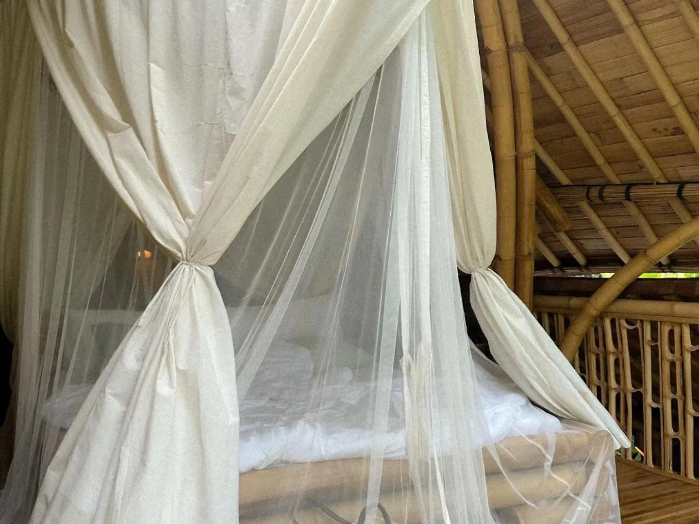 Wahem Eco Bamboo - Magical Bamboo House Ubud Bali Villa Indonesia